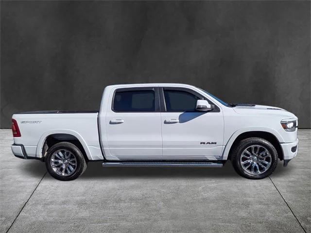 2020 RAM 1500 Laramie Crew Cab 4x4 57 Box