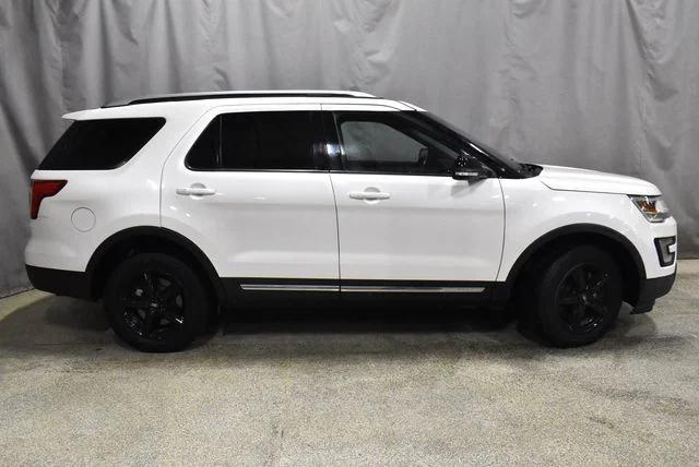 2016 Ford Explorer XLT 2016 Ford Explorer XLT