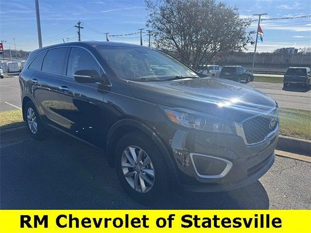 2017 Kia Sorento 2.4L L 2017 Kia Sorento 2.4L L