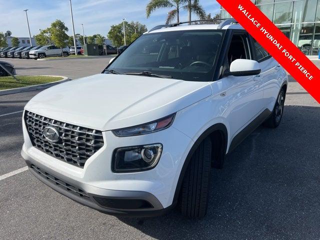 2023 Hyundai Venue SEL 2023 Hyundai Venue SEL