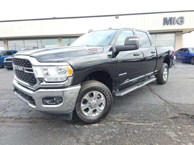 2024 RAM 2500 Big Horn Crew Cab 4x4 64 Box