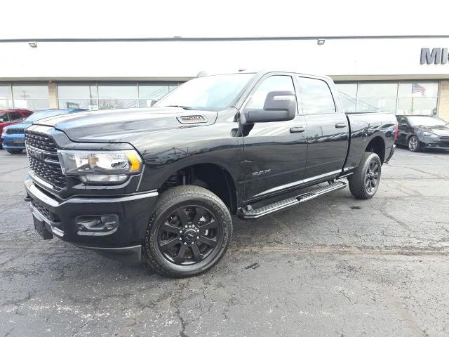 2024 RAM 2500 Big Horn Crew Cab 4x4 64 Box