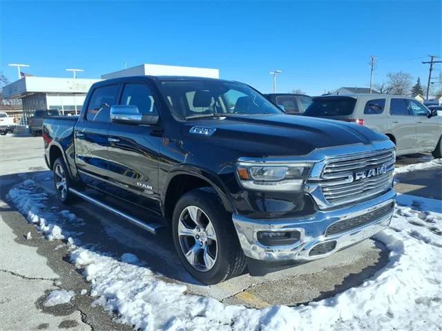 2022 RAM 1500 Laramie Crew Cab 4x4 57 Box 2022 RAM 1500 Laramie Crew Cab 4x4 57 Box