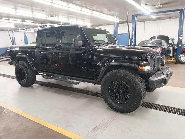 2024 Jeep Gladiator Nighthawk 2024 Jeep Gladiator Nighthawk