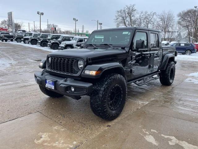 2024 Jeep Gladiator Nighthawk 2024 Jeep Gladiator Nighthawk