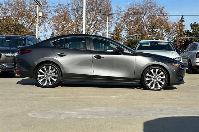 2023 Mazda Mazda3 Sedan 2.5 S Preferred 2023 Mazda Mazda3 Sedan 2.5 S Preferred