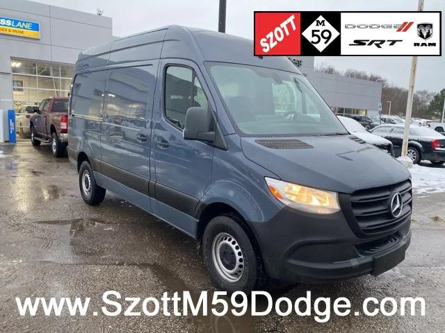 2019 Mercedes-Benz Sprinter 2500 Standard Roof V6