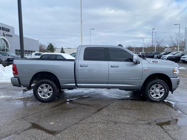 2024 RAM 2500 Laramie Crew Cab 4x4 64 Box