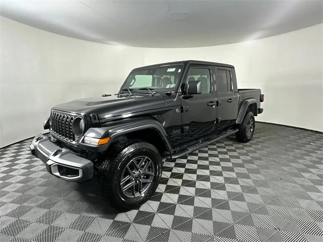 2024 Jeep Gladiator Sport S