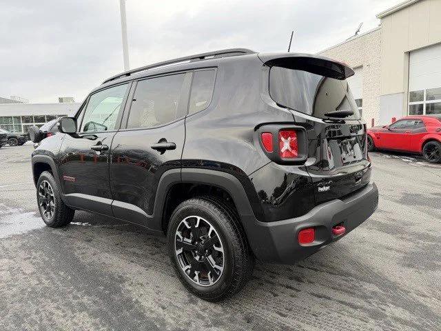 2023 Jeep Renegade Trailhawk 4x4 2023 Jeep Renegade Trailhawk 4x4