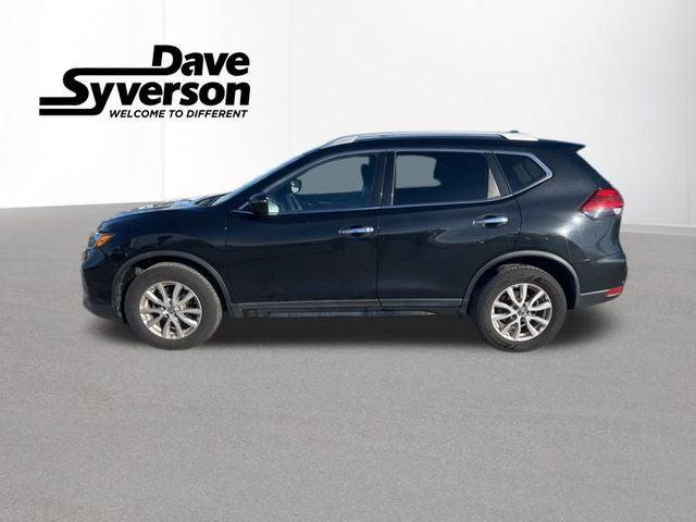 2017 Nissan Rogue SV 2017 Nissan Rogue SV