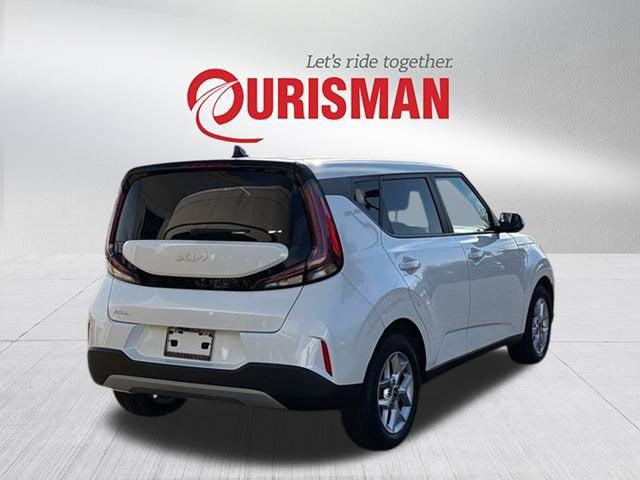 2023 Kia Soul LX 2023 Kia Soul LX