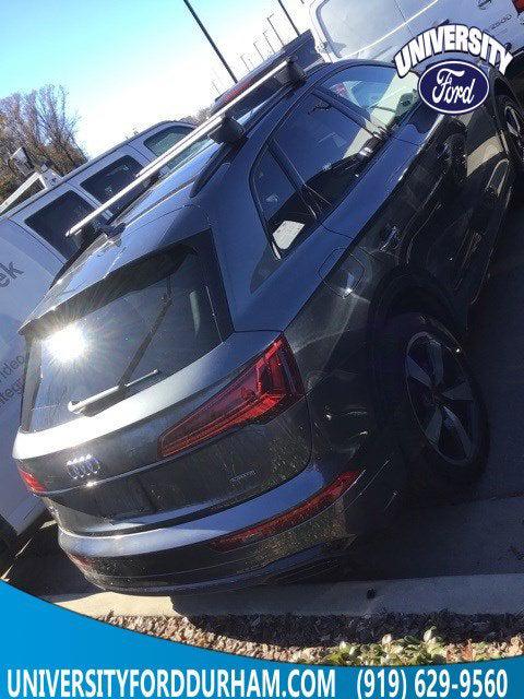 2022 Audi Q5 Premium Plus 45 TFSI S line quattro S tronic 2022 Audi Q5 Premium Plus 45 TFSI S line quattro S tronic