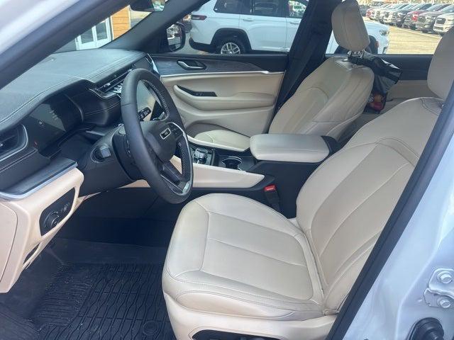 2025 Jeep Grand Cherokee L Limited 4x4 2025 Jeep Grand Cherokee L Limited 4x4