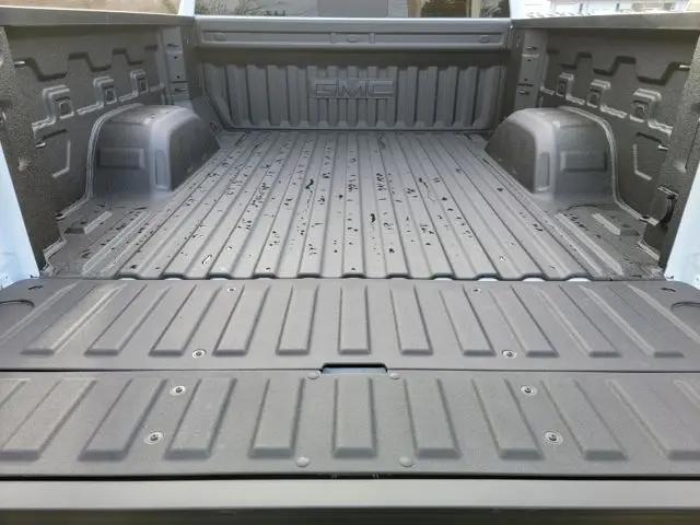 2026 GMC Sierra 1500 Crew Cab, Short Bed, AT4X, 4WD