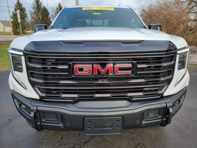 2026 GMC Sierra 1500 Crew Cab, Short Bed, AT4X, 4WD