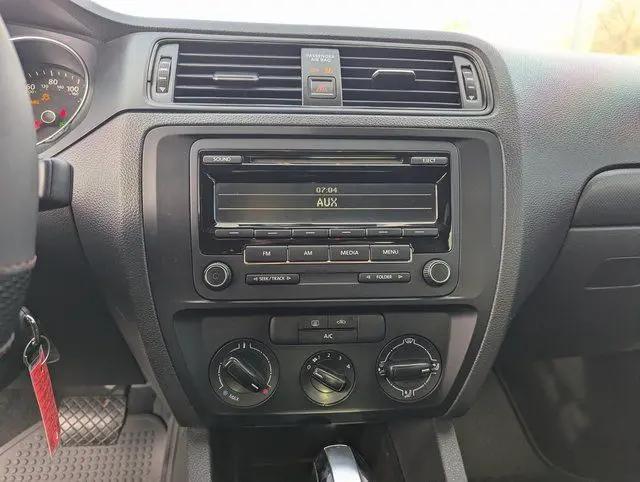 2015 Volkswagen Jetta 2.0L S