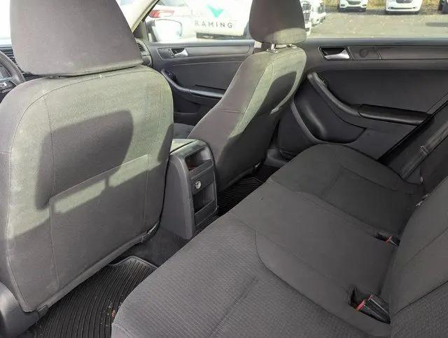 2015 Volkswagen Jetta 2.0L S