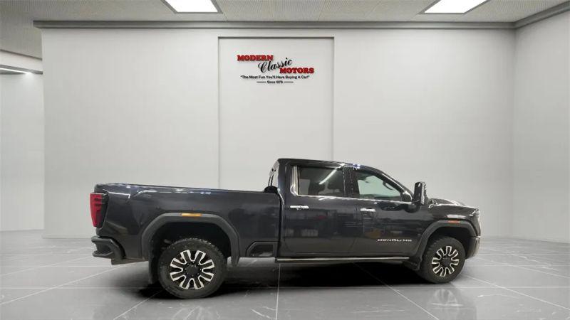 2024 GMC Sierra 3500HD Denali Ultimate