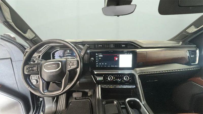 2024 GMC Sierra 3500HD Denali Ultimate