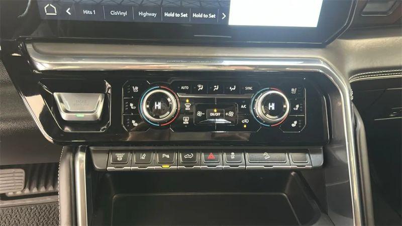 2024 GMC Sierra 3500HD Denali Ultimate