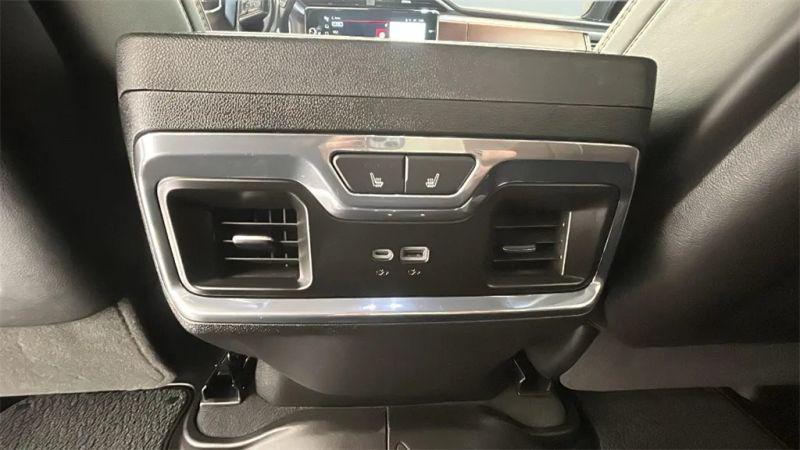 2024 GMC Sierra 3500HD Denali Ultimate
