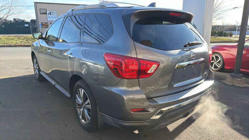 2020 Nissan Pathfinder S 4WD