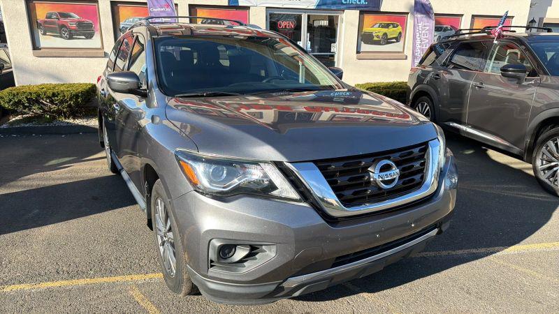 2020 Nissan Pathfinder S 4WD