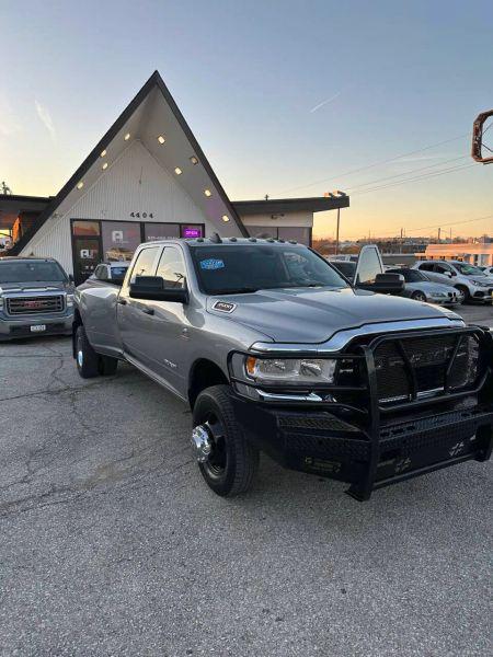 2019 Ram 3500 Tradesman Crew Cab 4x4 8' Box