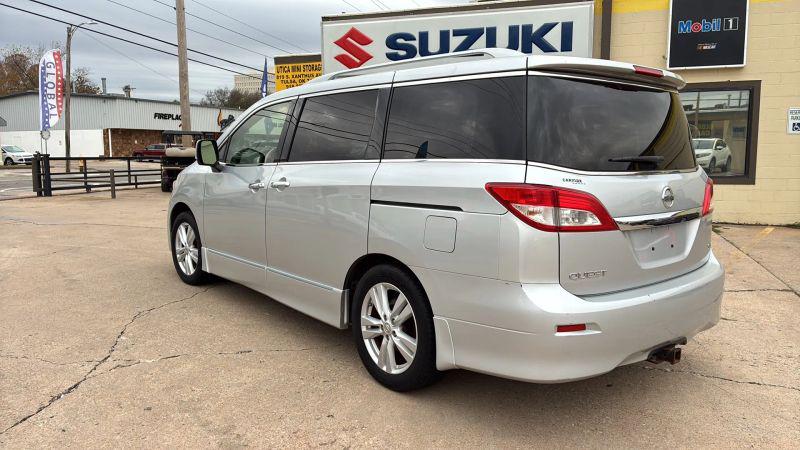2016 Nissan Quest SL
