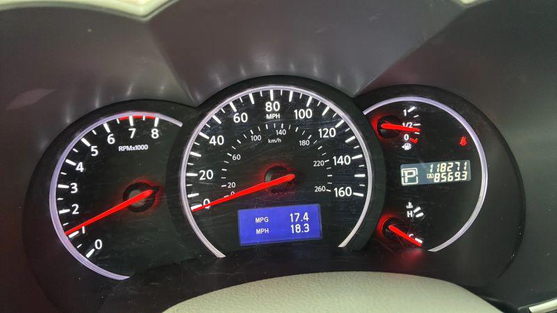 2016 Nissan Quest SL