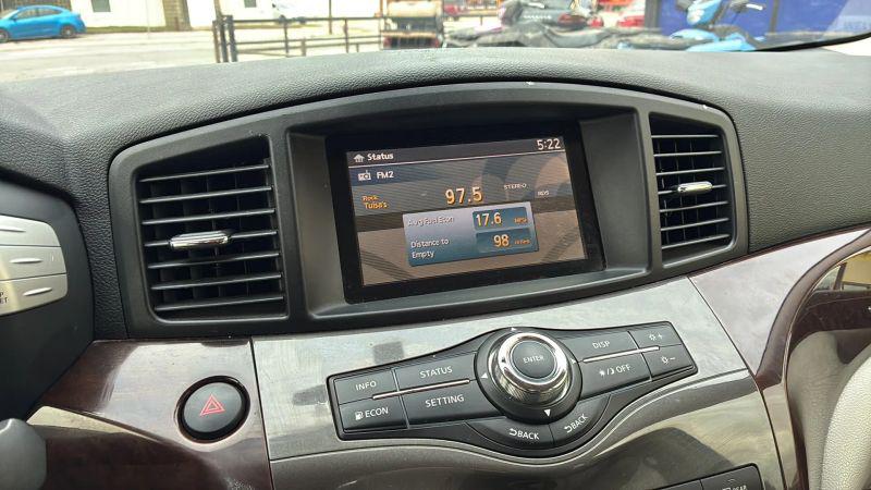 2016 Nissan Quest SL