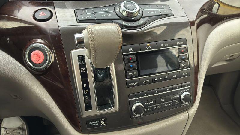 2016 Nissan Quest SL