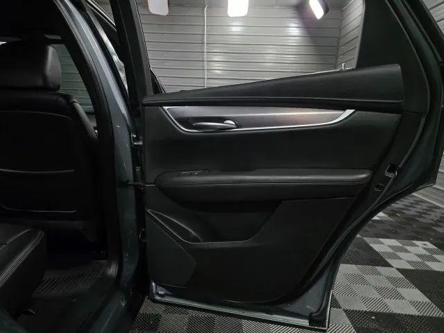 2021 Cadillac XT5 FWD Luxury