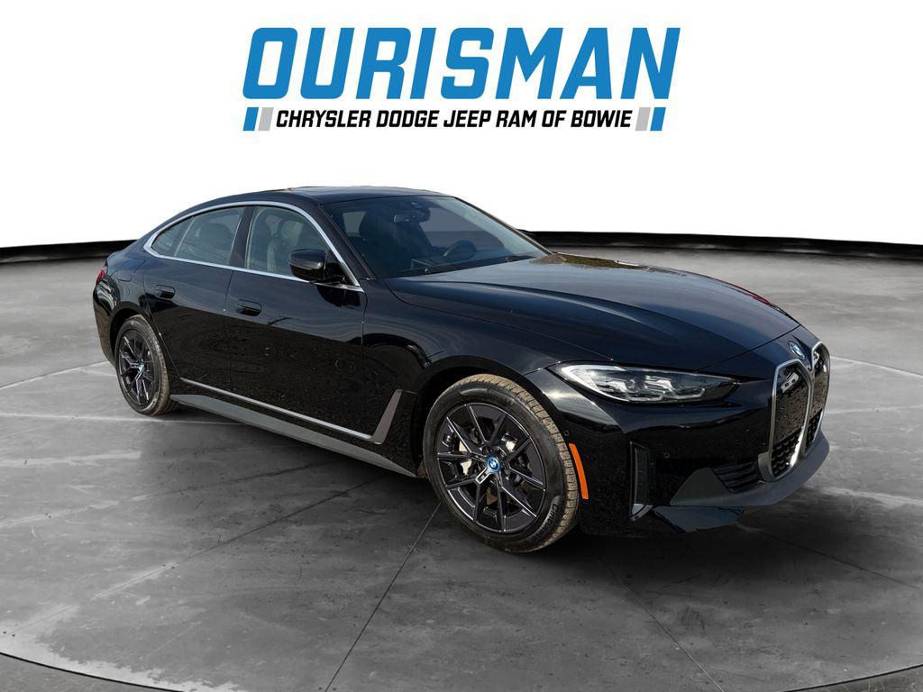 2023 BMW i4 40's photo