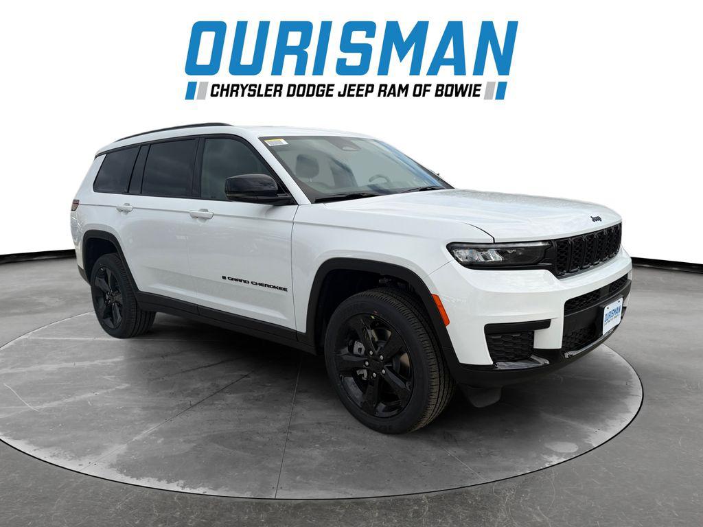 2025 Jeep Grand Cherokee L Altitude's photo