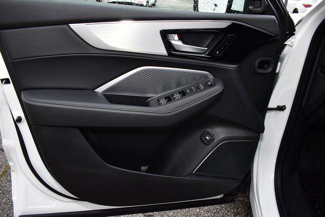 2025 Acura MDX Standard