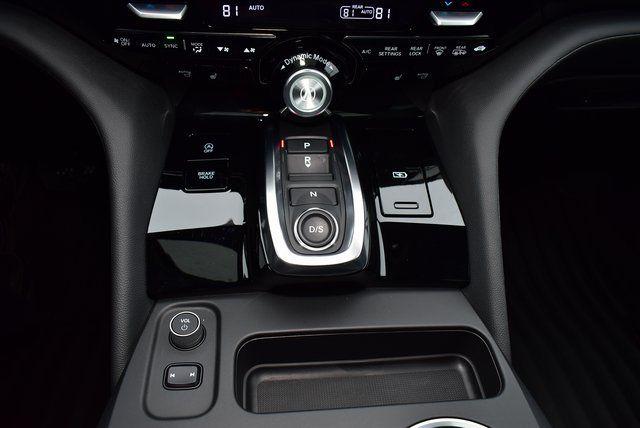 2025 Acura MDX Standard