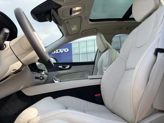 2026 Volvo XC60 Plug-In Hybrid Ultra, T8 AWD Electric/Gasoline, Dark