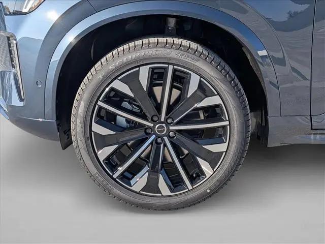 2026 Volvo XC90 Plus, B5 AWD Gas (mild hybrid), Gasoline, Bright, 7 Seats