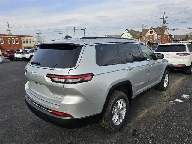 2025 Jeep Grand Cherokee L Laredo X 4x4