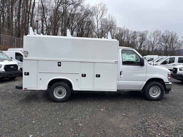 2026 Ford E-350 Cutaway Closed Service