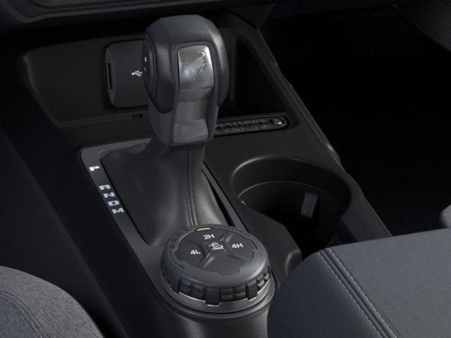 2025 Ford Bronco Base 4 Door 4x4