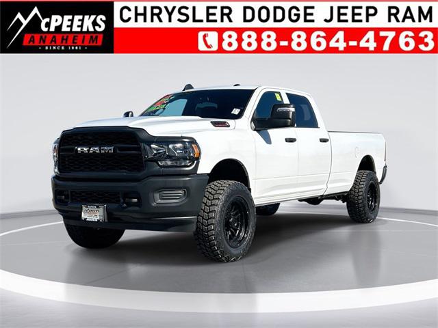 2023 RAM 2500 Tradesman Crew Cab 4x4 8 Box 2023 RAM 2500 Tradesman Crew Cab 4x4 8 Box