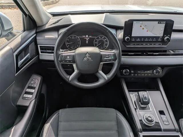 2024 Mitsubishi Outlander SE 2.5 2WD 2024 Mitsubishi Outlander SE 2.5 2WD