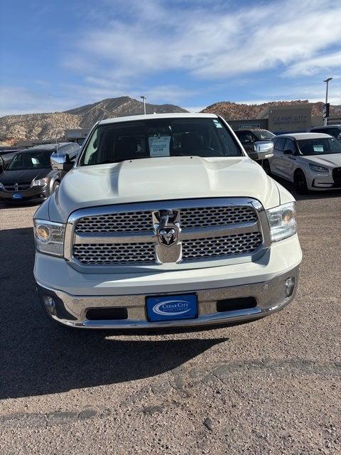 2018 RAM 1500 Laramie Crew Cab 4x4 57 Box