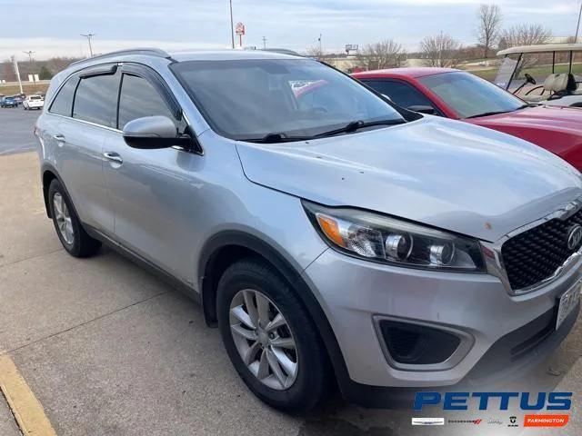 2018 Kia Sorento 2.4L LX 2018 Kia Sorento 2.4L LX