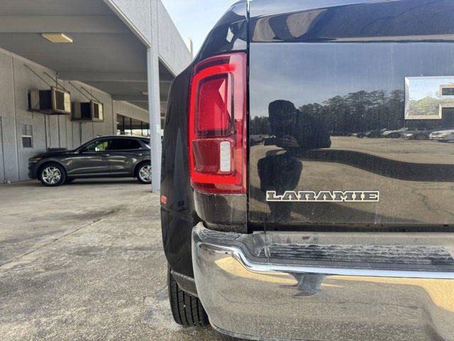 2025 RAM 3500 Laramie Crew Cab 4x4 8 Box