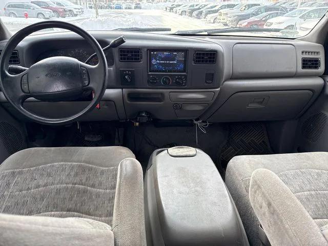 2000 Ford F-350 2000 Ford F-350