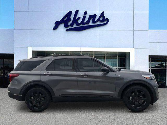 2023 Ford Explorer ST-Line 2023 Ford Explorer ST-Line